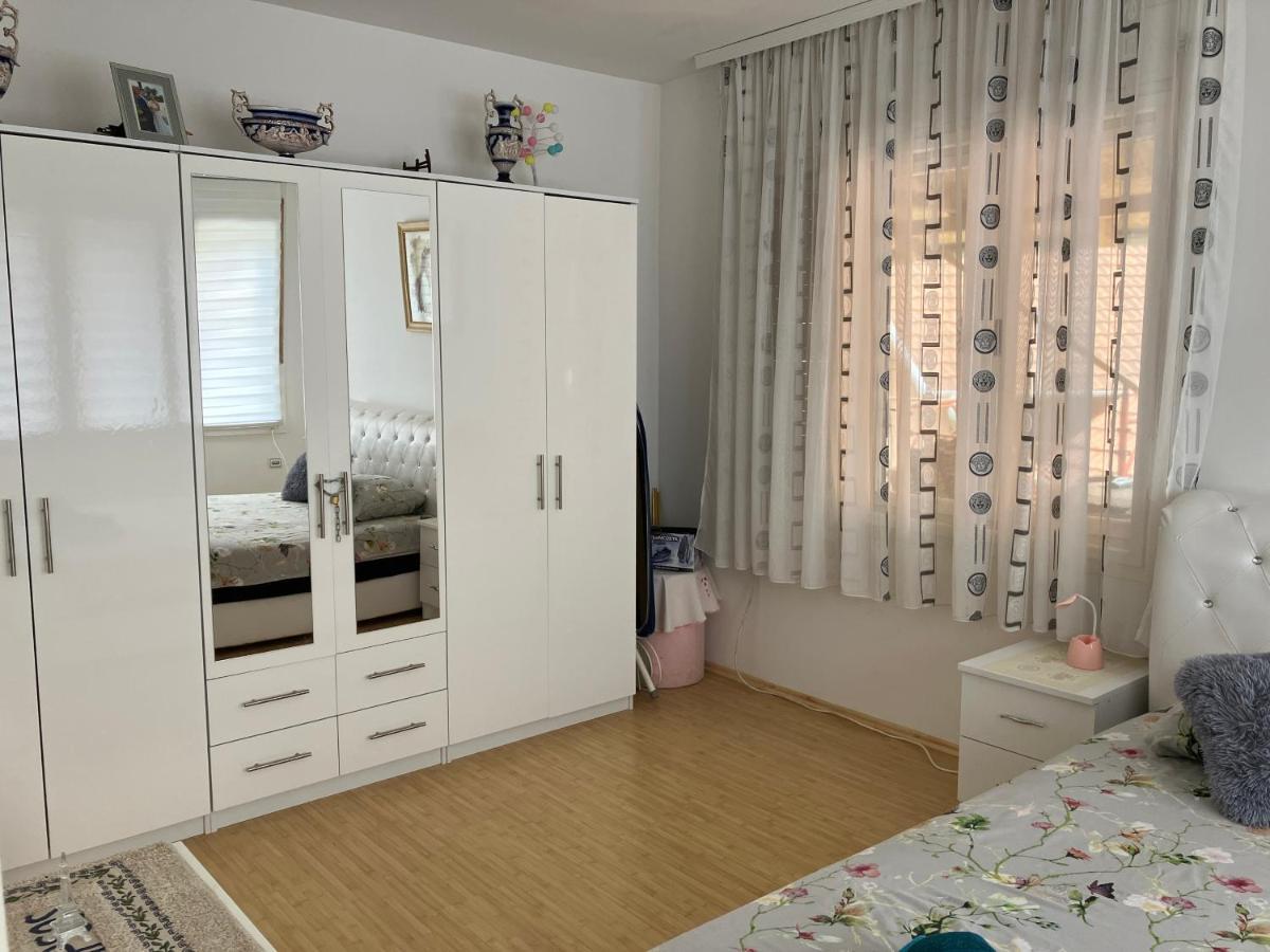 Apartamani Evelin Veliko Gradište Exterior foto